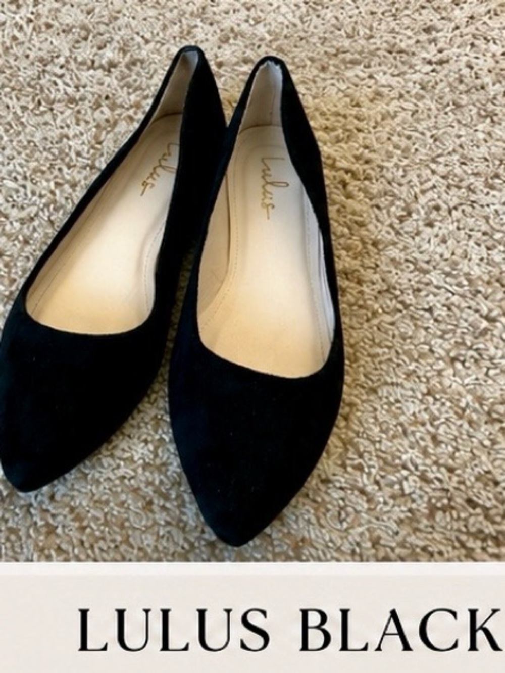 ✨ Lulus Black Pointed Toe Flats Size 9 NWOT ✨